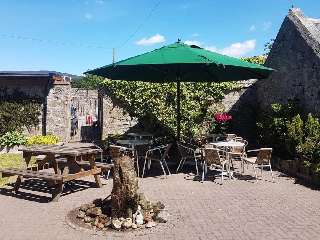 The Commercial Hotel Tarland Exterior photo