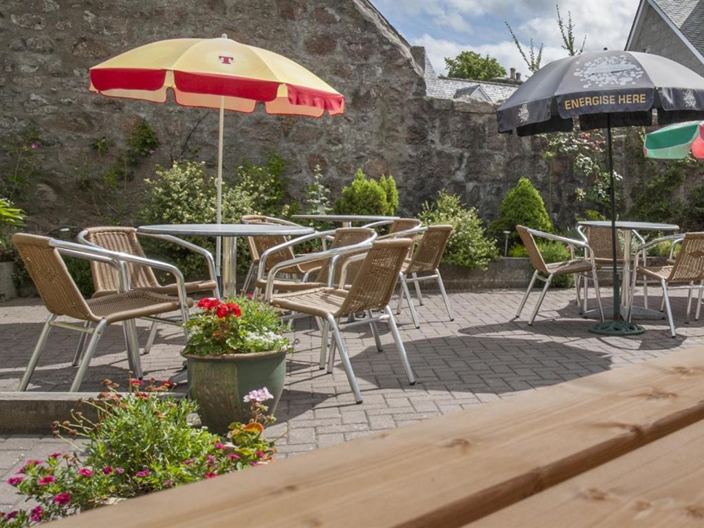 The Commercial Hotel Tarland Exterior photo
